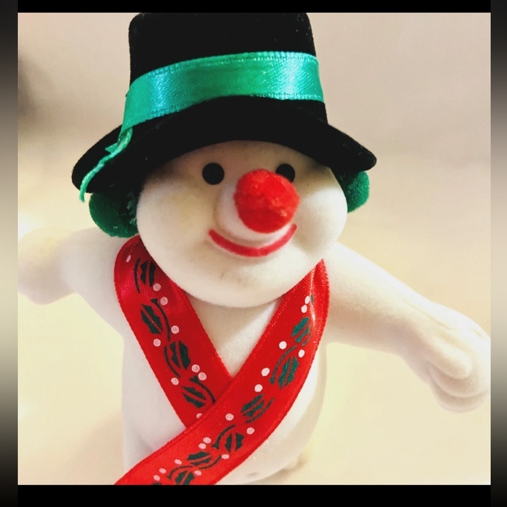 Jerry Jingles Musical Snowman - Picture 3 of 8
